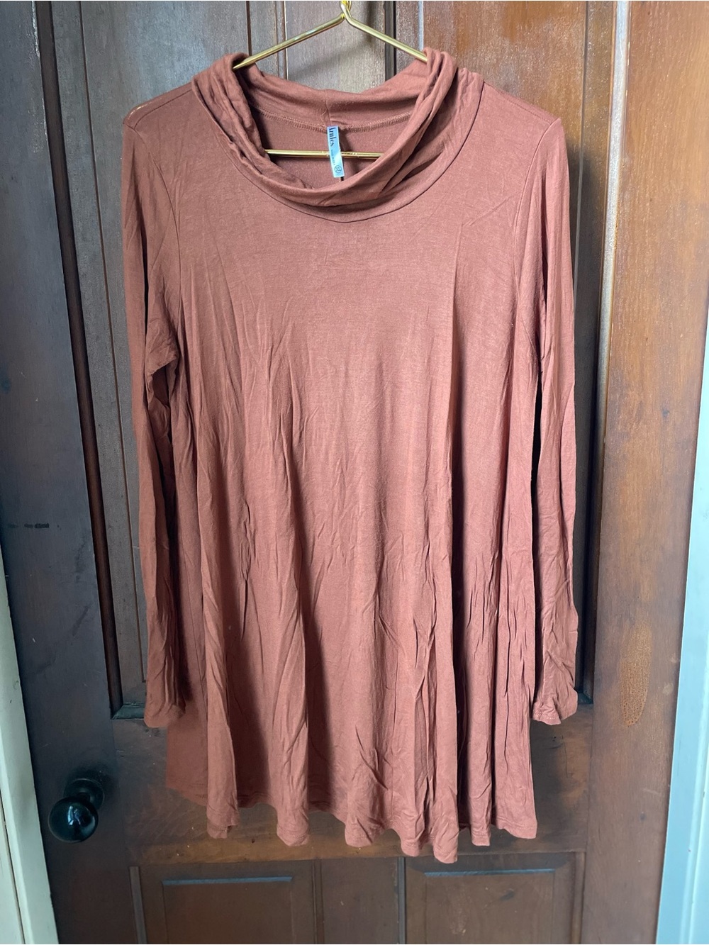 Azules women's extra large cowl neck top